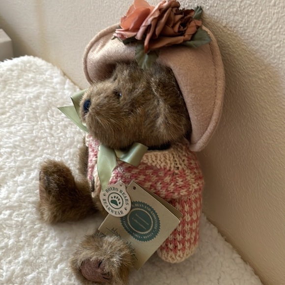 BOYDS Bear Mrs Mertz w/tags - Picture 3 of 11